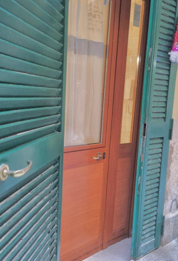 Sister Home Неаполь Екстер'єр фото